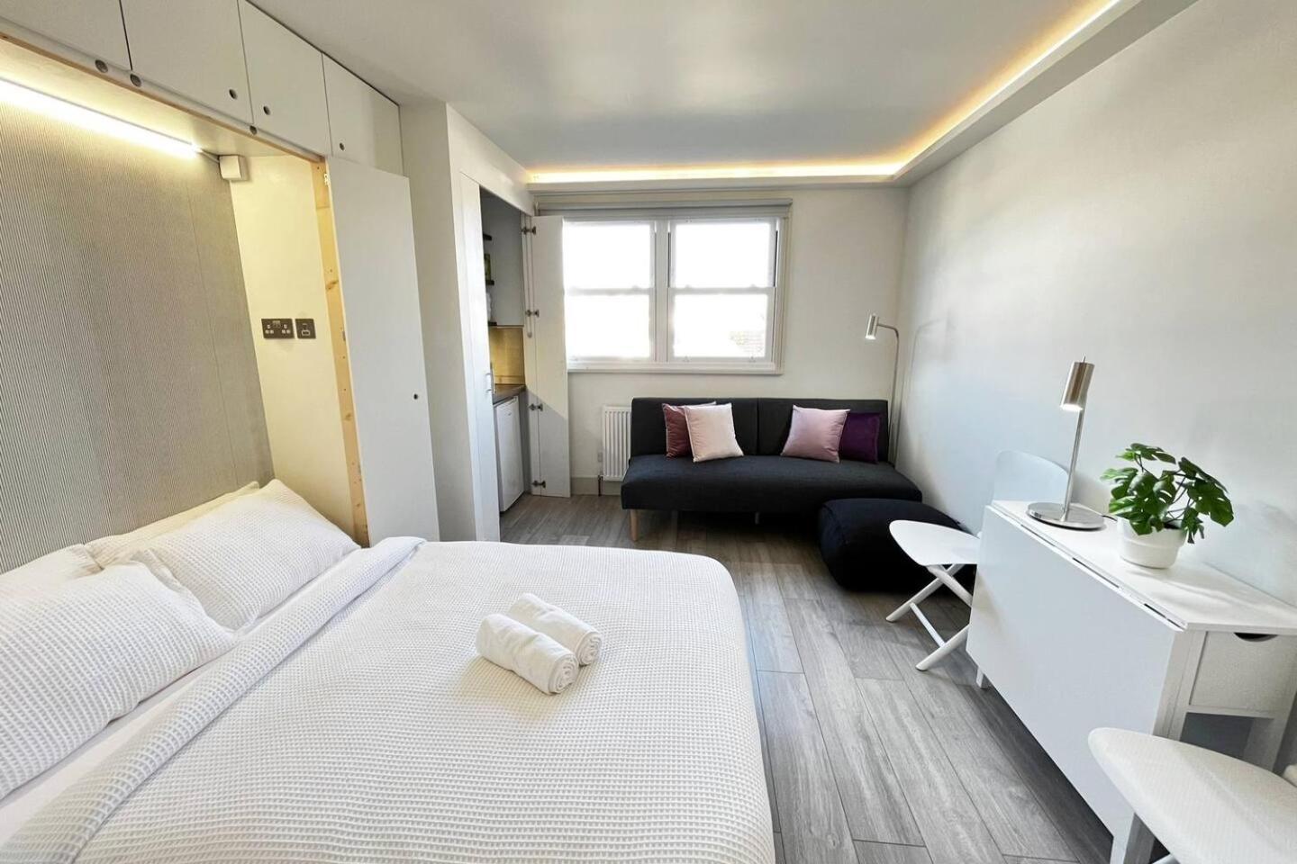 Apt 12 Luxury Living Chic Studio Steps From Beach Brighton Exterior photo